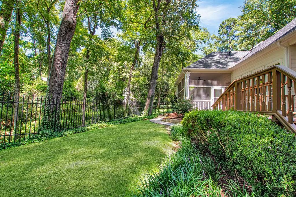 3889 Brighton Creek Circle, Tyler, TX 75707 3889 Brighton Creek Circle, Tyler, TX 75707