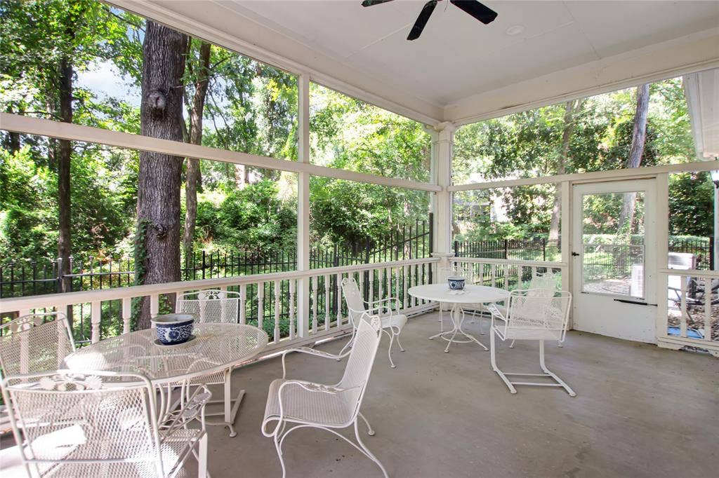 3889 Brighton Creek Circle, Tyler, TX 75707 3889 Brighton Creek Circle, Tyler, TX 75707