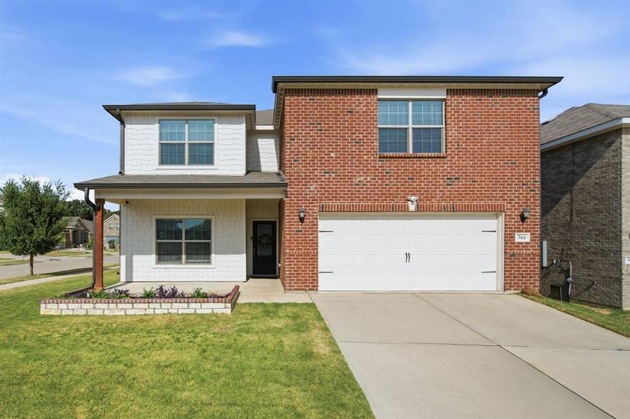 Property photo for 364 Ridgeland Oaks Drive, Fort Worth, TX