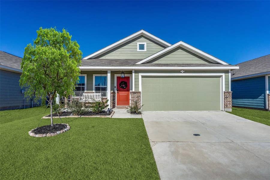 Property photo for 402 Mahogany Lane, Princeton, TX