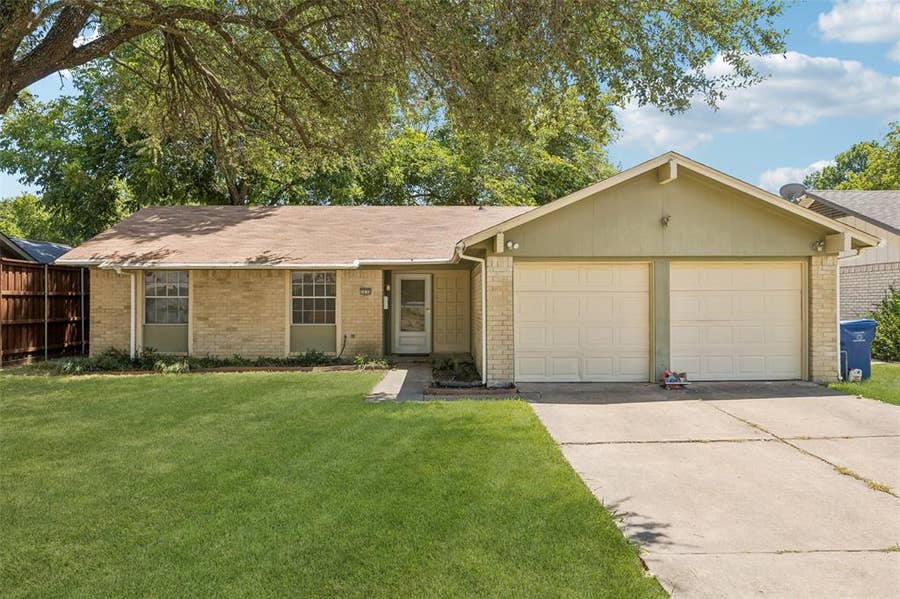 Property photo for 1030 Twilight Drive, Garland, TX