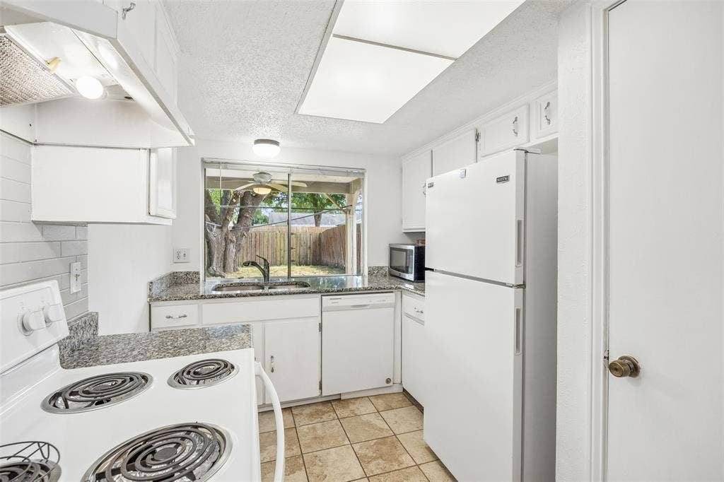 1030 Twilight Drive, Garland, TX 75040