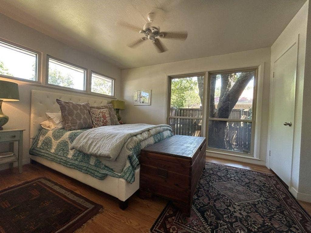 6522 Royal Lane, Dallas, TX 75230