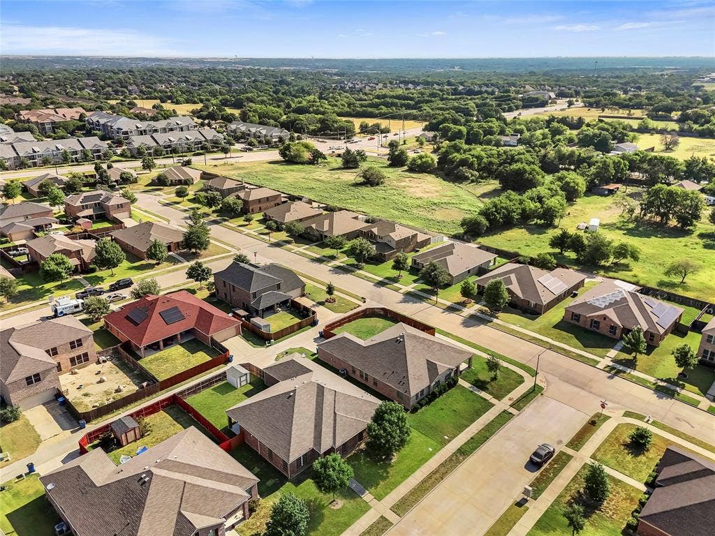 741 Jewelflower Drive, DeSoto, TX 75115 741 Jewelflower Drive, DeSoto, TX 75115