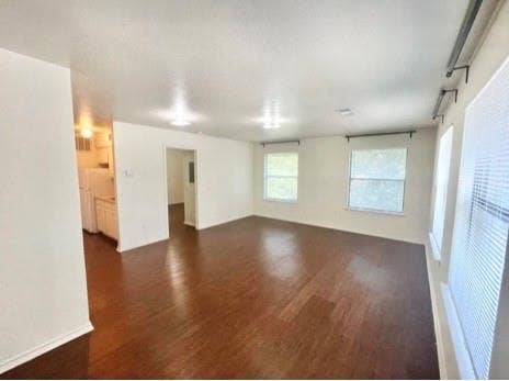 Property photo for 932 Fannin Street, Denton, TX