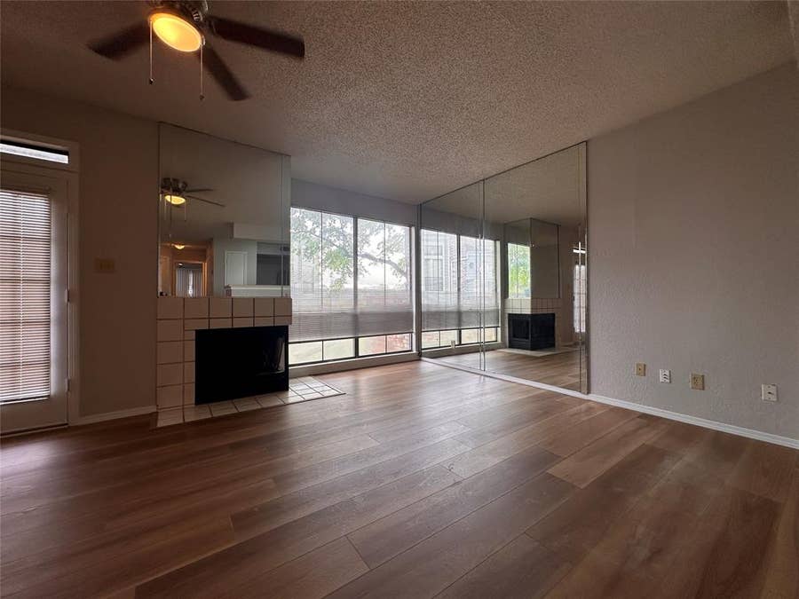 Property photo for 3416 Country Club Drive W, #123, Irving, TX