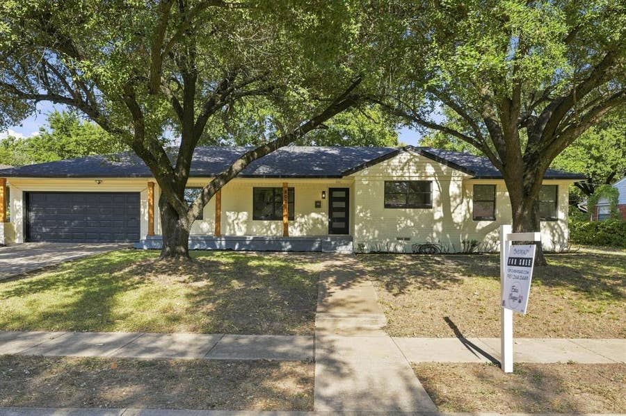 Property photo for 802 Ranier Circle, Garland, TX