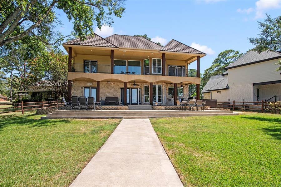 Property photo for 152 Sunset Drive, Gun Barrel City, TX