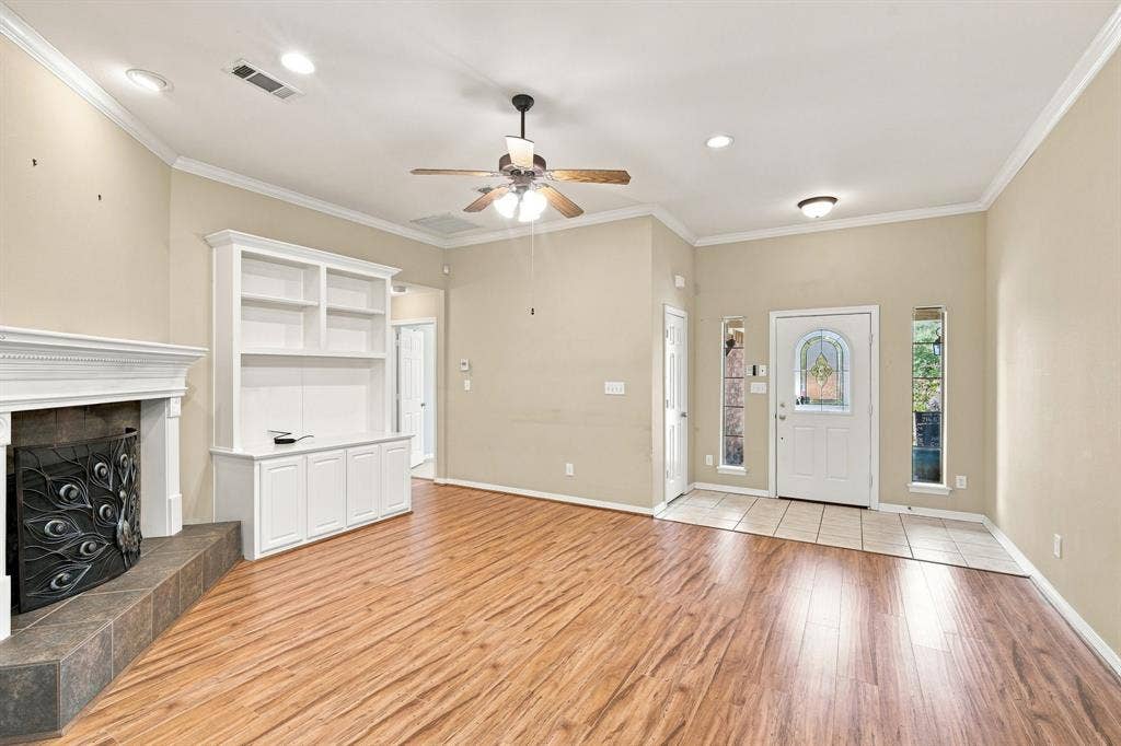 925 Cresthill Drive, #37B, Cedar Hill, TX 75104