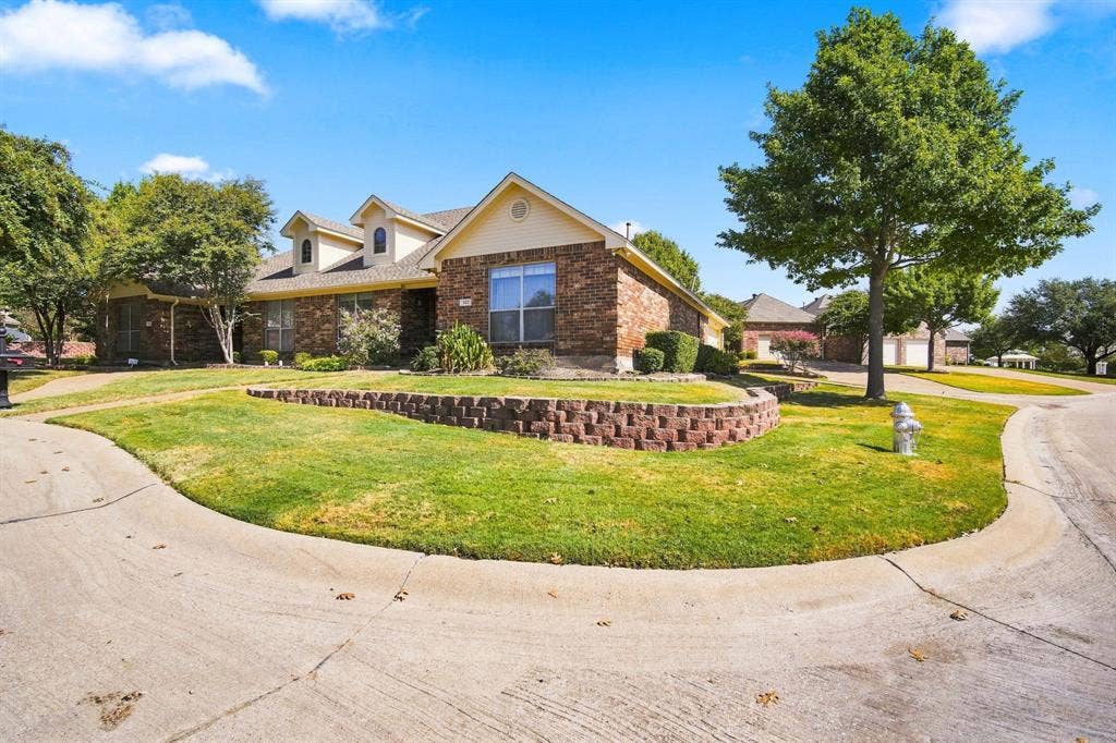925 Cresthill Drive, #37B, Cedar Hill, TX 75104