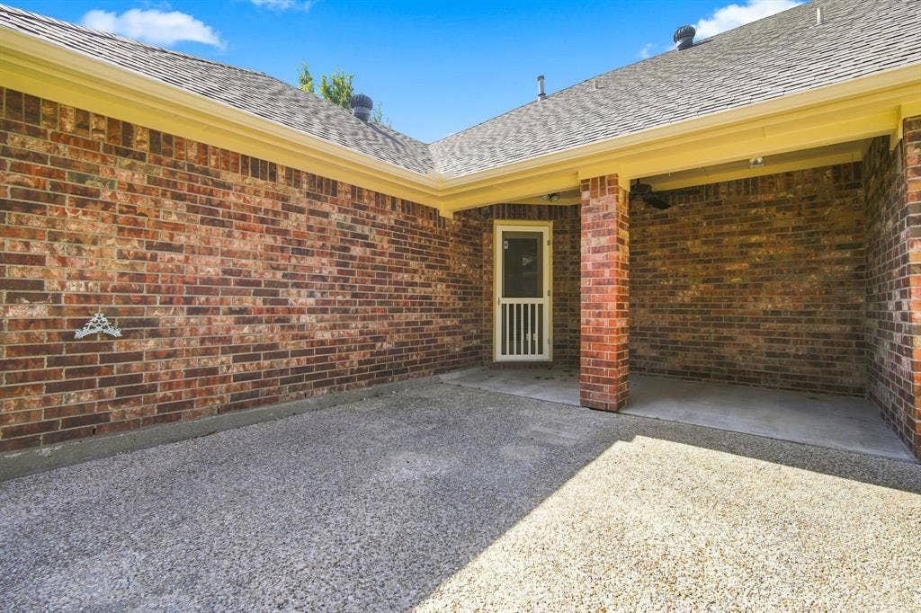 925 Cresthill Drive, #37B, Cedar Hill, TX 75104