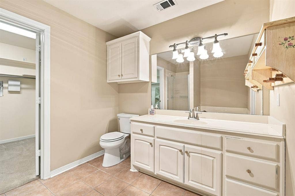 925 Cresthill Drive, #37B, Cedar Hill, TX 75104