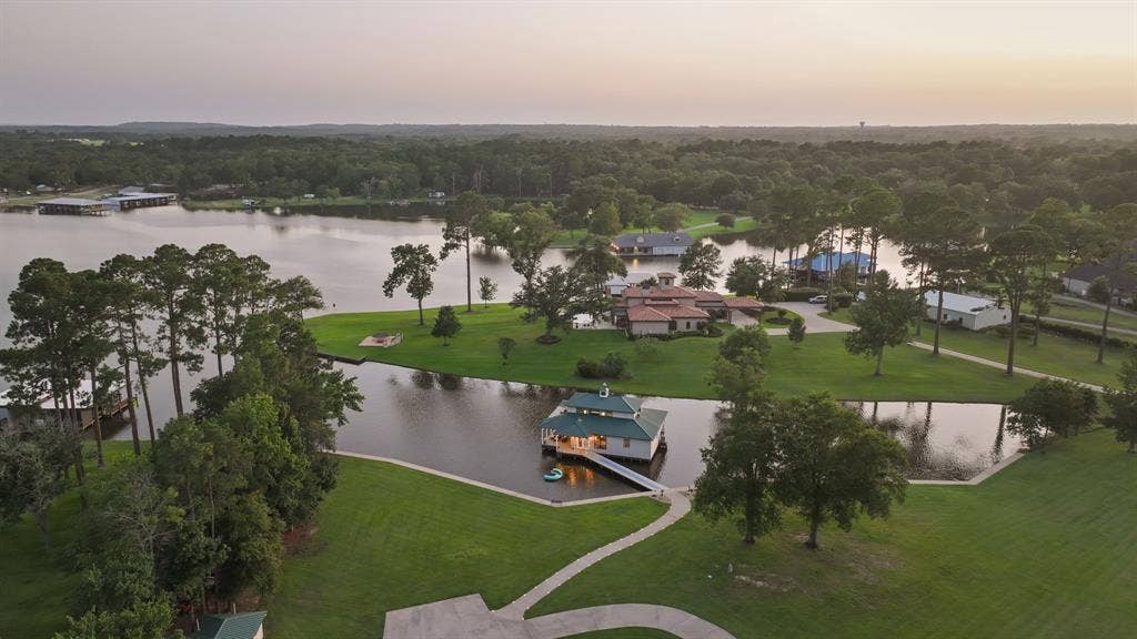 17790 Southpoint Road, Whitehouse, TX 75791 17790 Southpoint Road, Whitehouse, TX 75791