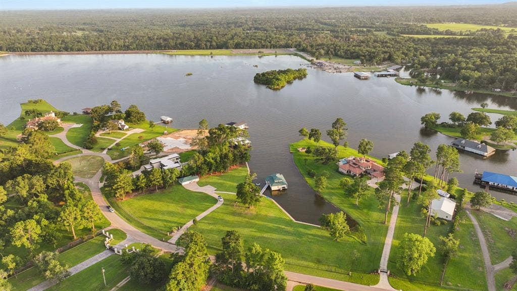 17790 Southpoint Road, Whitehouse, TX 75791 17790 Southpoint Road, Whitehouse, TX 75791