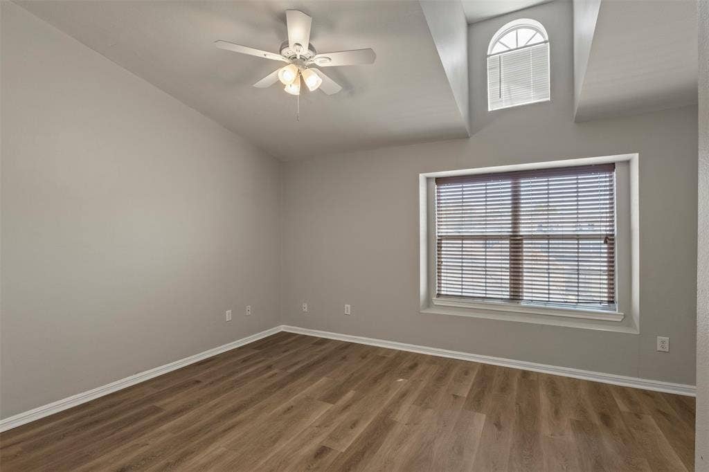 8015 Ederville Circle, Fort Worth, TX 76120