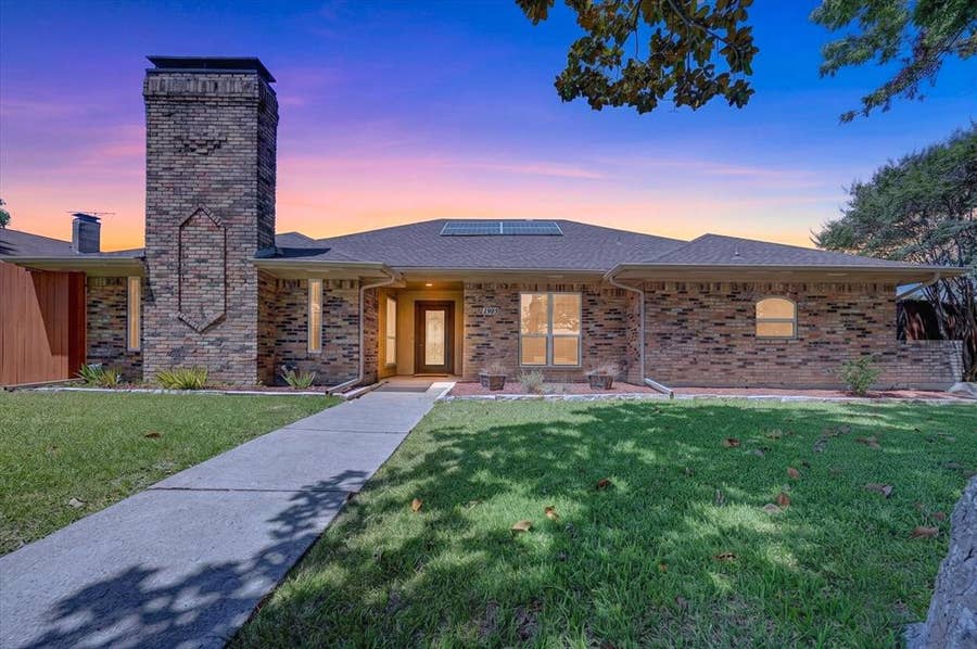 Property photo for 1905 Country Club Drive, Plano, TX