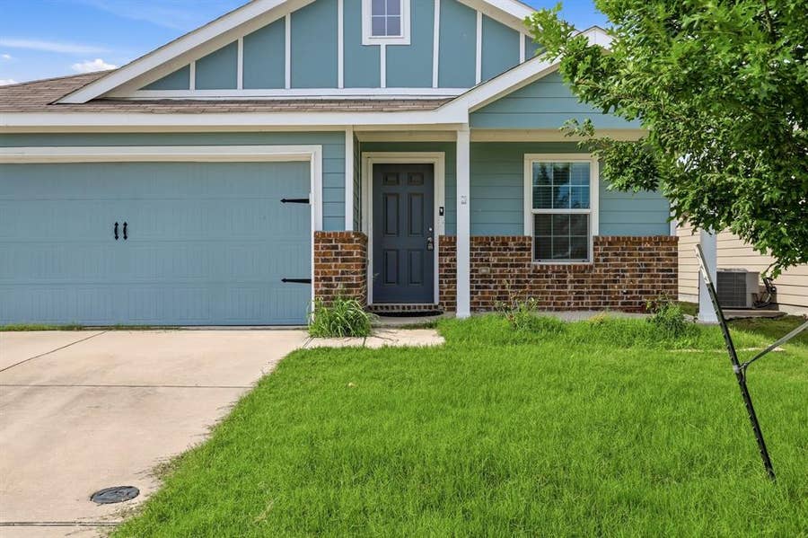 Property photo for 510 Olmstead Drive, Princeton, TX