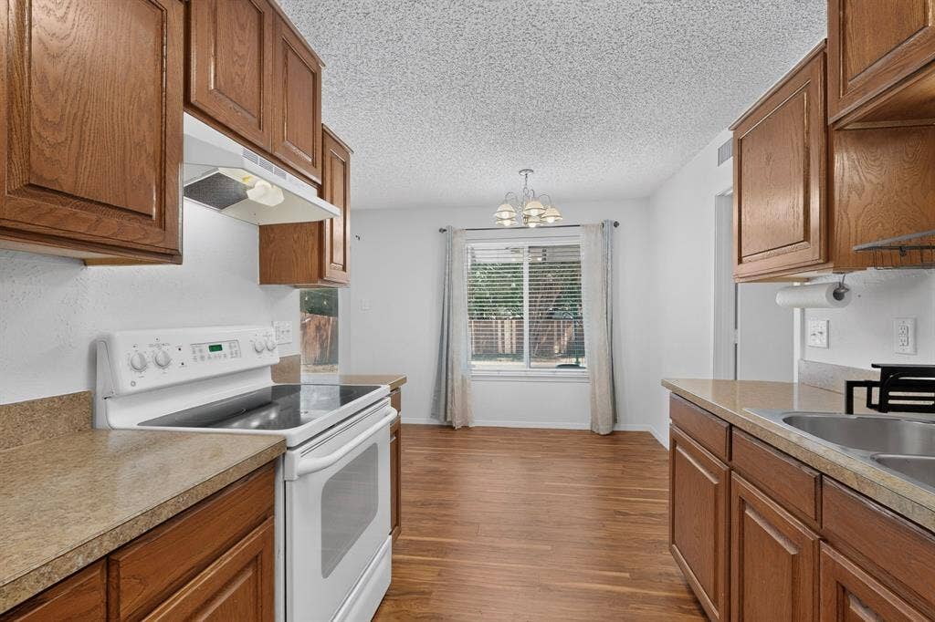 1513 Pelican Court, Garland, TX 75040 1513 Pelican Court, Garland, TX 75040