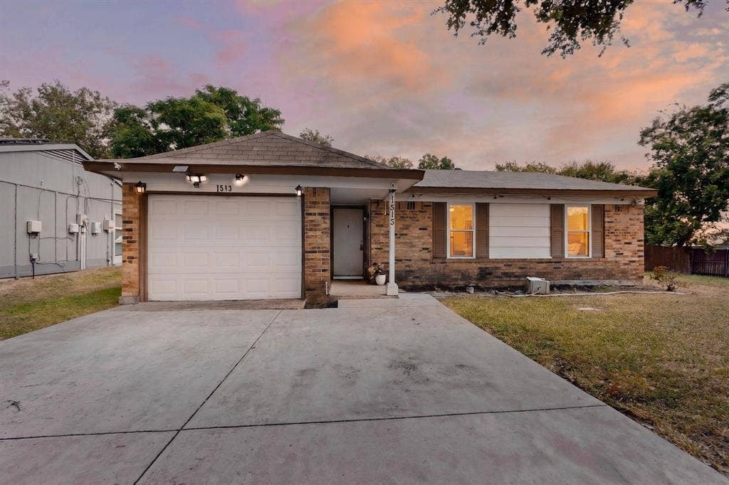 1513 Pelican Court, Garland, TX 75040 1513 Pelican Court, Garland, TX 75040