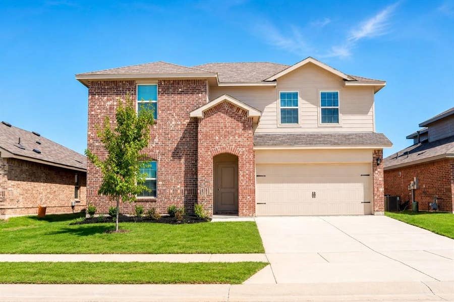 Property photo for 1436 Briar Hill Road, Denton, TX