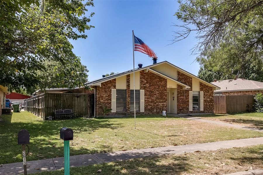 Property photo for 2617 Roman Way, Garland, TX
