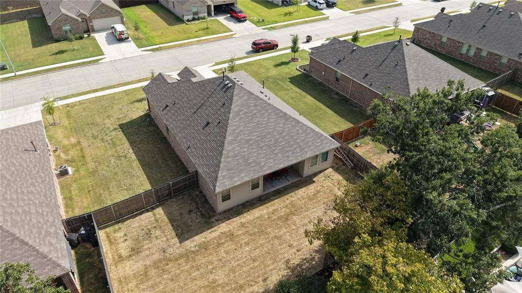 1221 Pistachio Drive, Azle, TX 76020 1221 Pistachio Drive, Azle, TX 76020