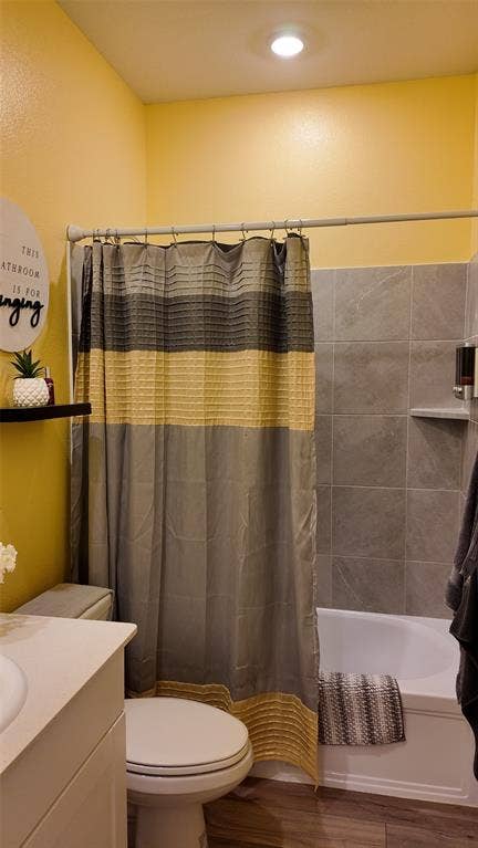 1221 Pistachio Drive, Azle, TX 76020 1221 Pistachio Drive, Azle, TX 76020