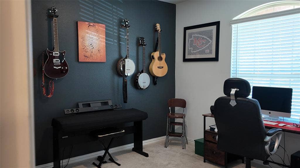 1221 Pistachio Drive, Azle, TX 76020 1221 Pistachio Drive, Azle, TX 76020