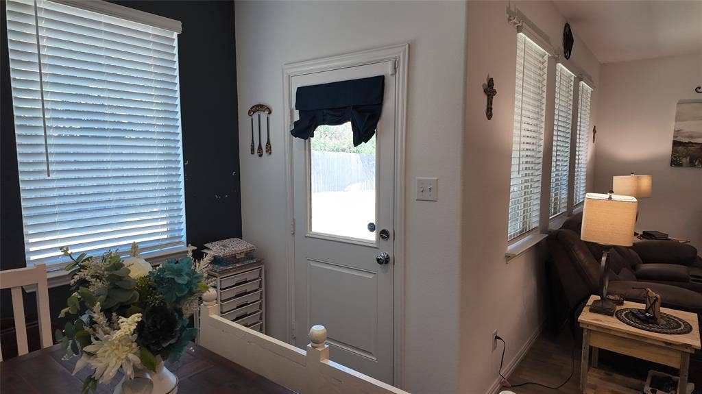 1221 Pistachio Drive, Azle, TX 76020 1221 Pistachio Drive, Azle, TX 76020