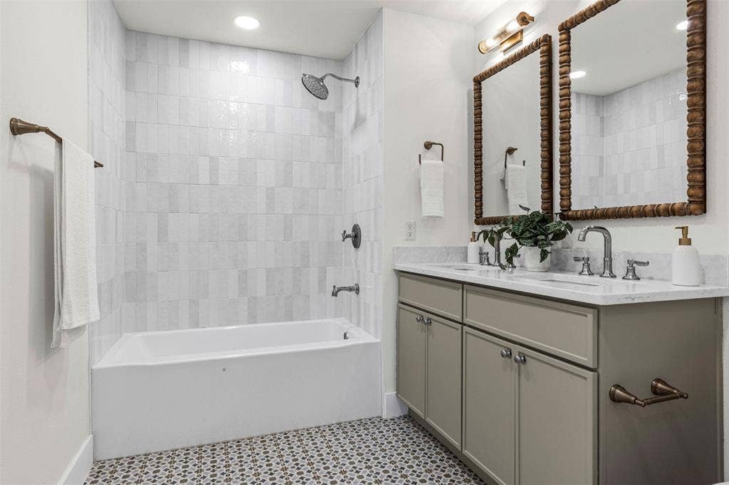 6757 Orangewood Drive, Dallas, TX 75248 6757 Orangewood Drive, Dallas, TX 75248