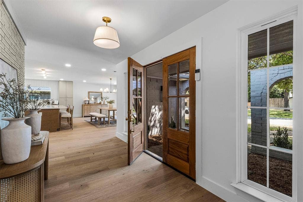6757 Orangewood Drive, Dallas, TX 75248 6757 Orangewood Drive, Dallas, TX 75248