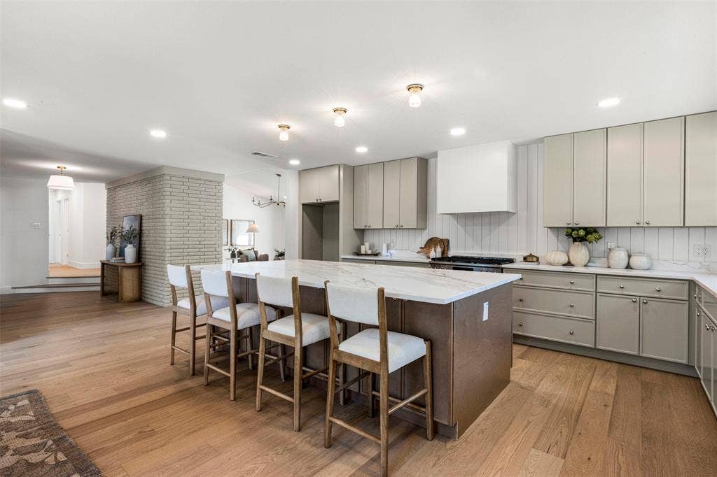 6757 Orangewood Drive, Dallas, TX 75248 6757 Orangewood Drive, Dallas, TX 75248