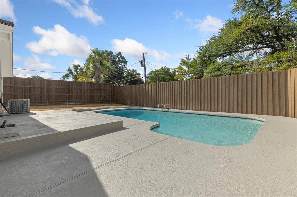 6757 Orangewood Drive, Dallas, TX 75248 6757 Orangewood Drive, Dallas, TX 75248