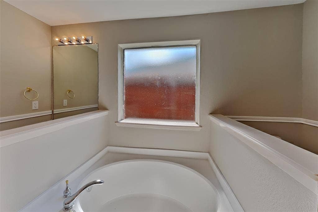 3205 Muleshoe Lane, Fort Worth, TX 76179 3205 Muleshoe Lane, Fort Worth, TX 76179