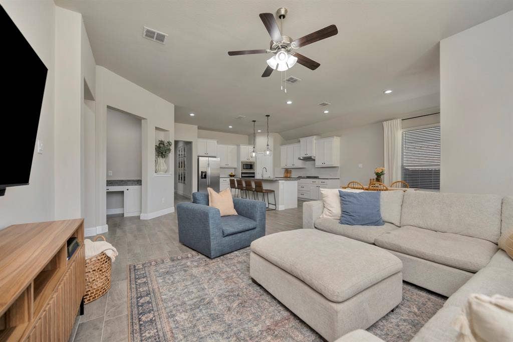 2028 Windsor Drive, Argyle, TX 76226