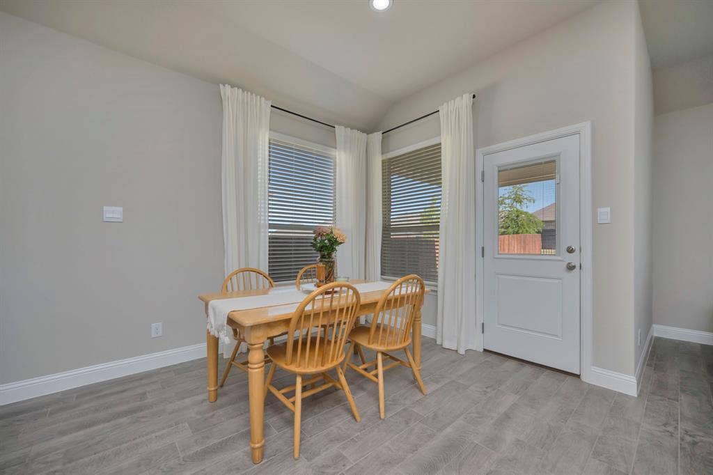 2028 Windsor Drive, Argyle, TX 76226
