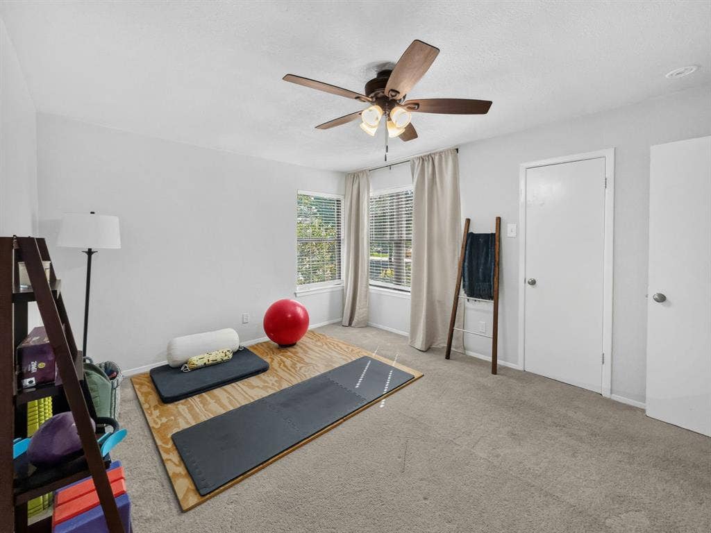 14800 Enterprise Drive, #14B, Farmers Branch, TX 75234 14800 Enterprise Drive, #14B, Farmers Branch, TX 75234
