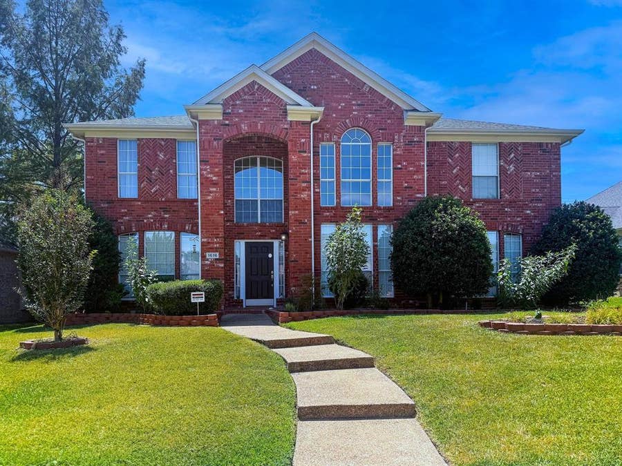 Property photo for 1616 Endicott Drive, Plano, TX