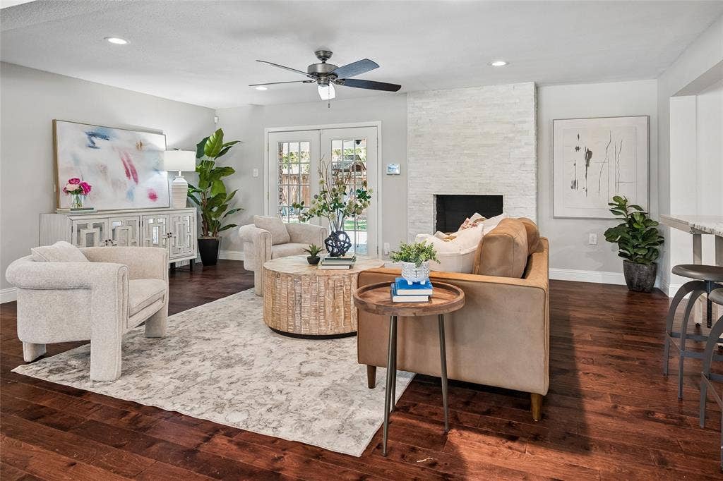 9614 Brentgate Drive, Dallas, TX 75238 9614 Brentgate Drive, Dallas, TX 75238