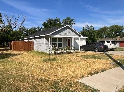 Property photo for 504 Thomas Street, Terrell, TX