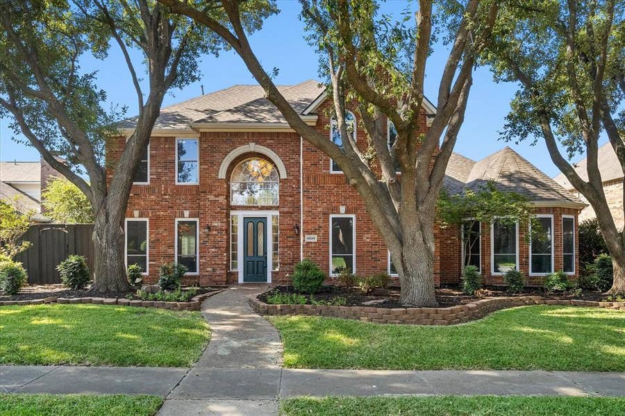 Property photo for 4624 Old Pond Drive, Plano, TX
