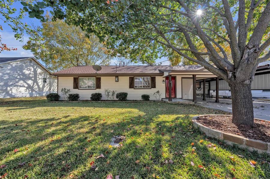 Property photo for 2618 Horne Circle, Caddo Mills, TX