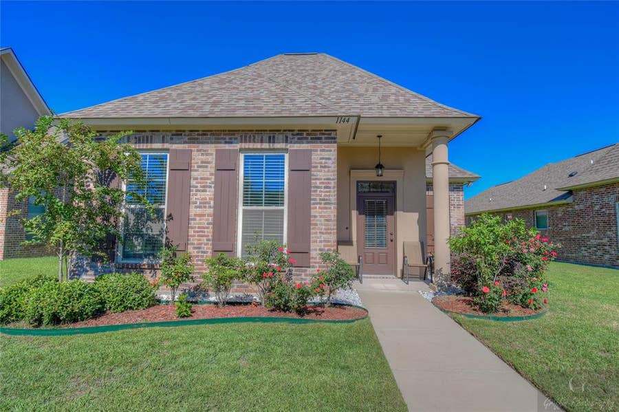 Property photo for 1144 Island Park Boulevard, Shreveport, LA