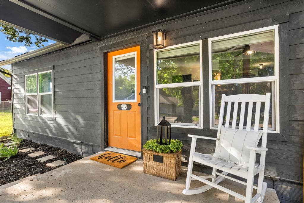 505 E Ross Street, Waxahachie, TX 75165 505 E Ross Street, Waxahachie, TX 75165
