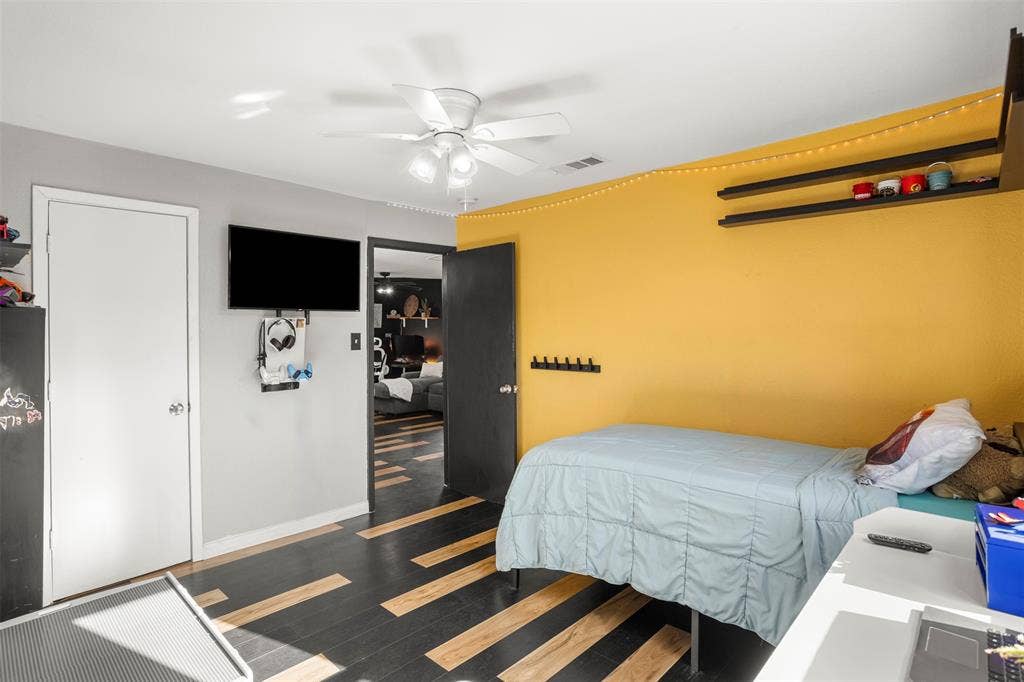 505 E Ross Street, Waxahachie, TX 75165 505 E Ross Street, Waxahachie, TX 75165