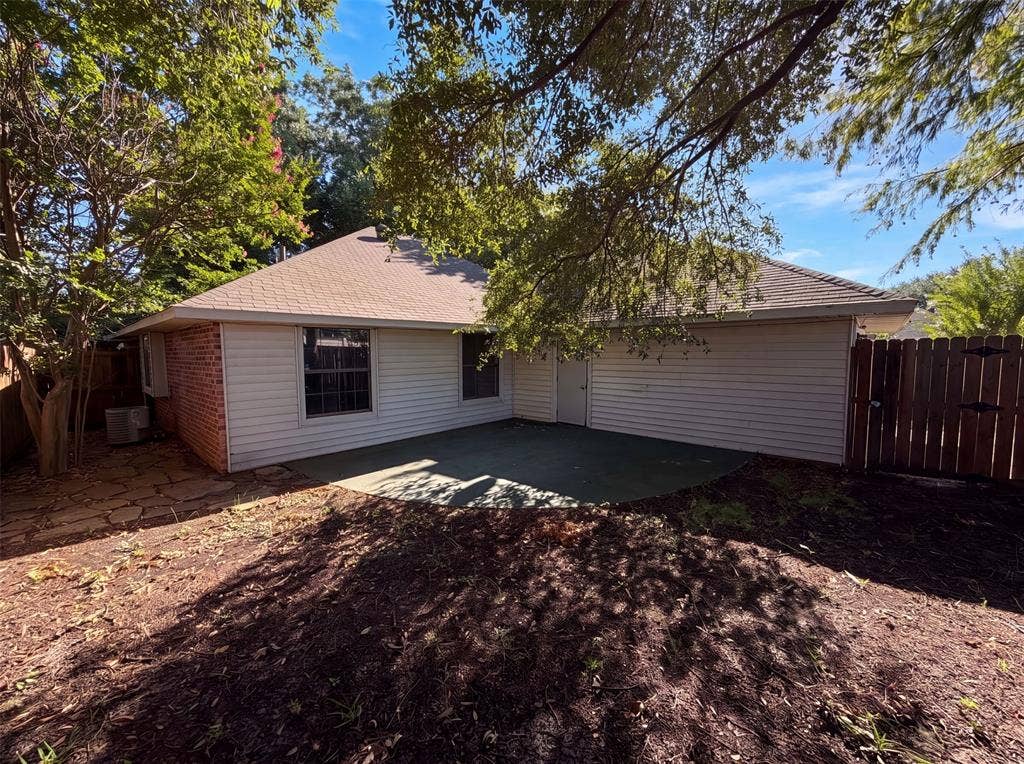 1503 Curtis Lane, Cedar Hill, TX 75104 1503 Curtis Lane, Cedar Hill, TX 75104