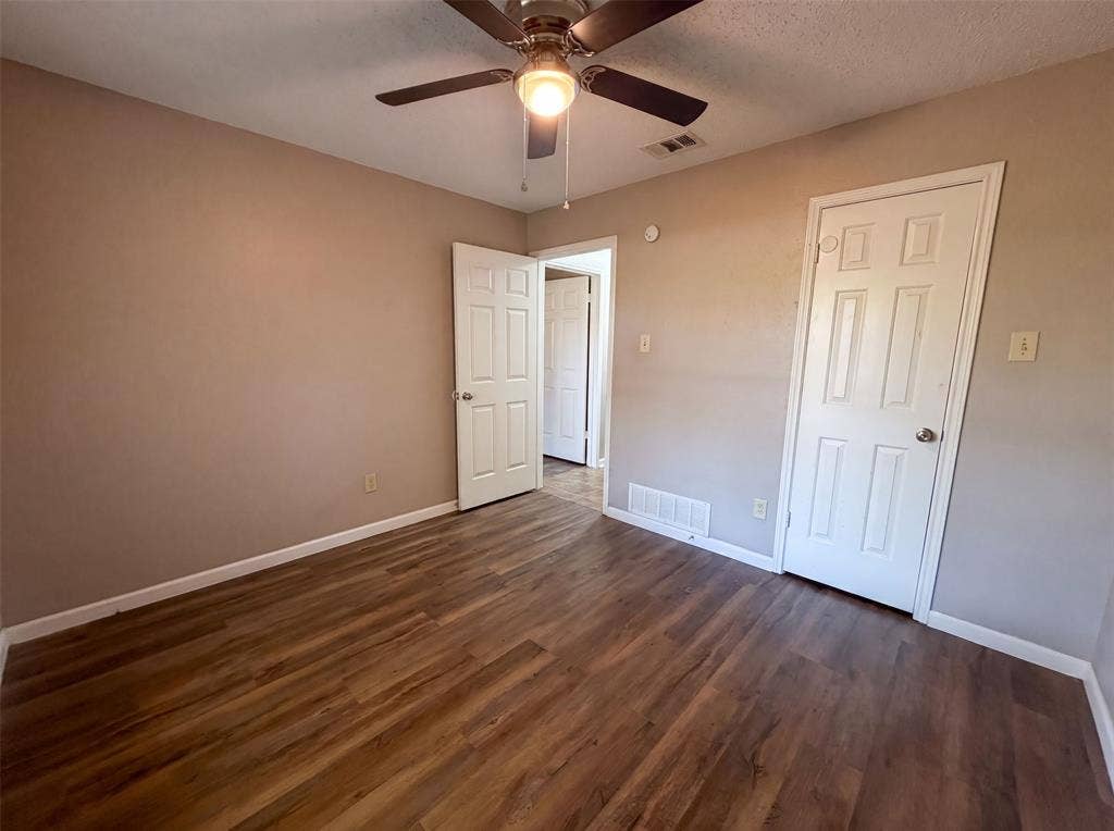 1503 Curtis Lane, Cedar Hill, TX 75104 1503 Curtis Lane, Cedar Hill, TX 75104