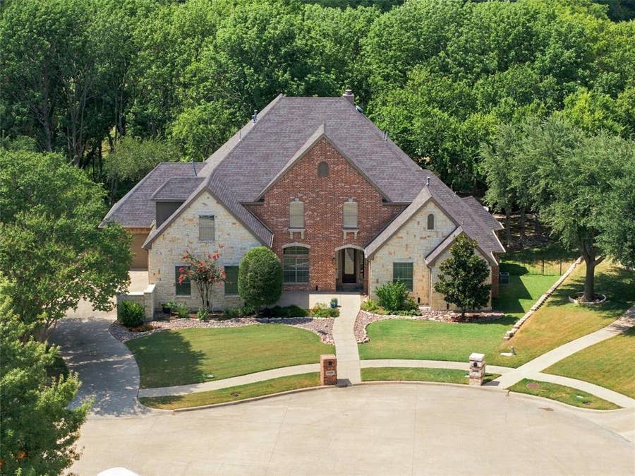 Property photo for 2409 Legend Drive, Heath, TX