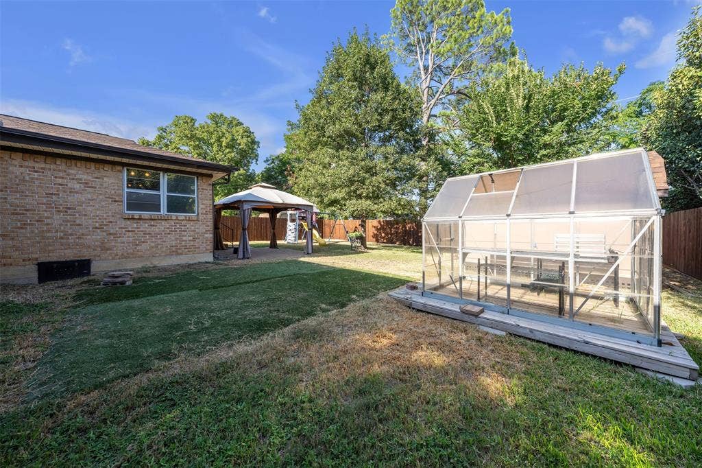 1208 Harrison Lane, Hurst, TX 76053 1208 Harrison Lane, Hurst, TX 76053