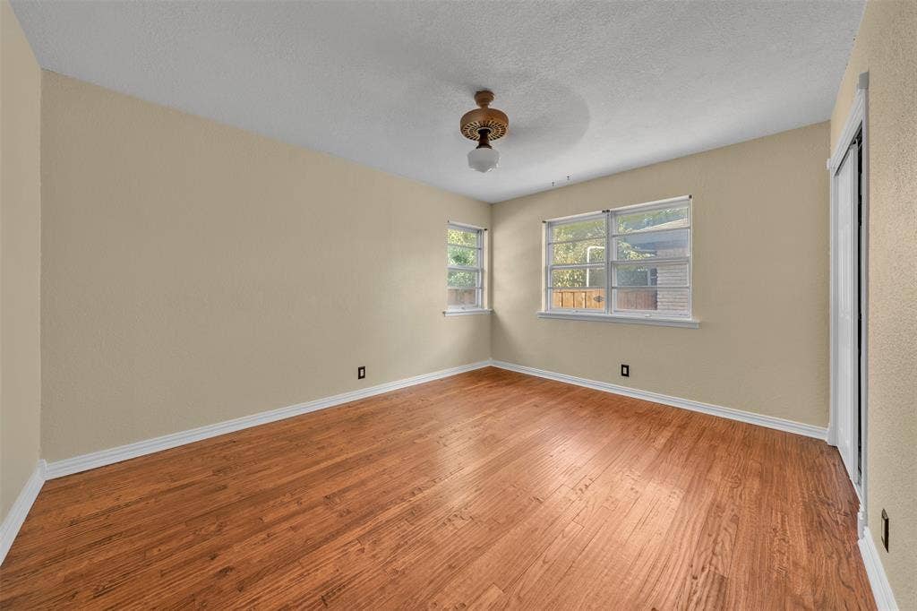 1208 Harrison Lane, Hurst, TX 76053 1208 Harrison Lane, Hurst, TX 76053